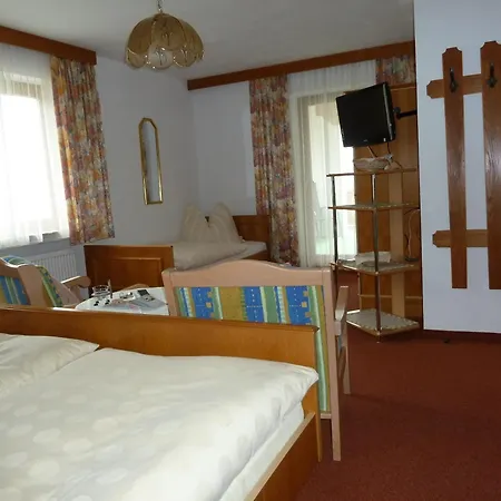 Pensjonat Haus Antonia 3*